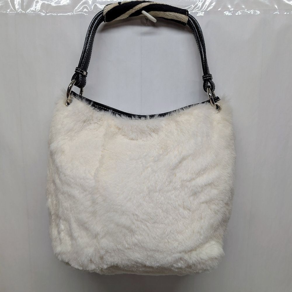 CASTELLARI | Rabbit Fur Made in Italy - Picture 12 of 14